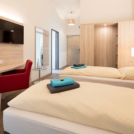 Hotel Gudrun ริดลิงเงน ภายนอก รูปภาพ