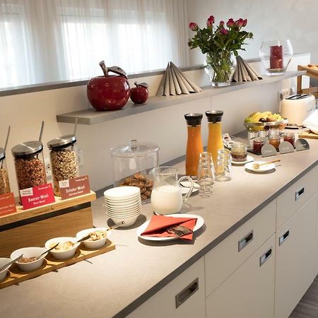 Hotel Gudrun ริดลิงเงน ภายนอก รูปภาพ